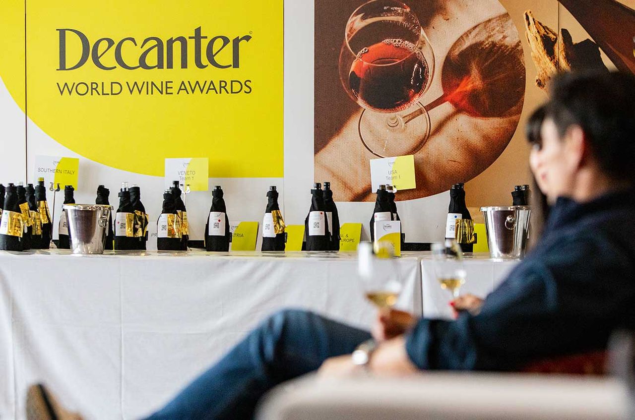 Світові винні нагороди Decanter 2026: Піднесений досвід