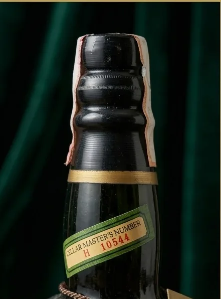 Dunhill Old Master Finest Scotch Whisky 2